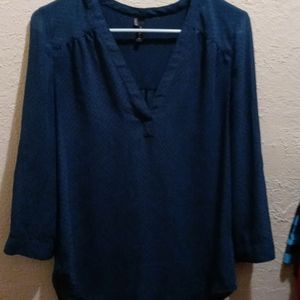 V neck long sleeve blouse